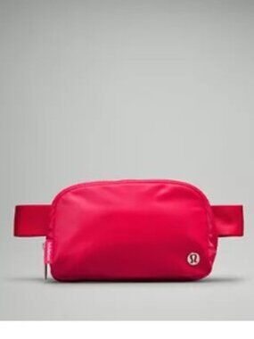 Lululemon Everywhere Belt Bag 1L Color Cherry Mist - NWT + Free Gift